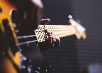 Bassist giữ vị trí quan trọng trong một band nhạc